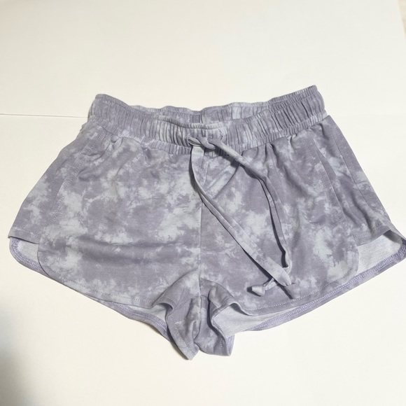Onzie Lavender Acid Wash Shorts - Picture 6 of 6